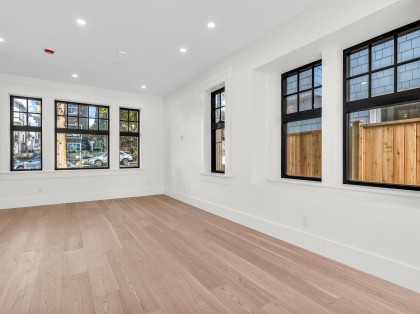Photo 5 at 2566 W 2nd Avenue, Kitsilano, Vancouver West