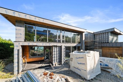 Photo 1 at 1424 Sandhurst Place, Chartwell, West Vancouver