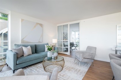 Photo 6 at 605 - 1228 Marinaside Crescent, Yaletown, Vancouver West