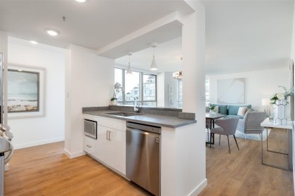 Photo 14 at 605 - 1228 Marinaside Crescent, Yaletown, Vancouver West