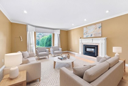 Photo 2 at 5519 Cliffridge Place, Canyon Heights NV, North Vancouver