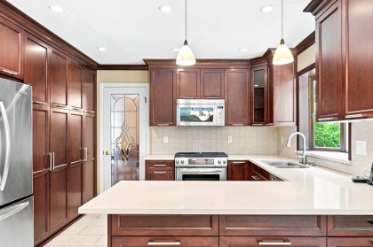 Photo 6 at 5519 Cliffridge Place, Canyon Heights NV, North Vancouver