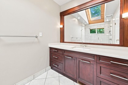 Photo 16 at 5519 Cliffridge Place, Canyon Heights NV, North Vancouver