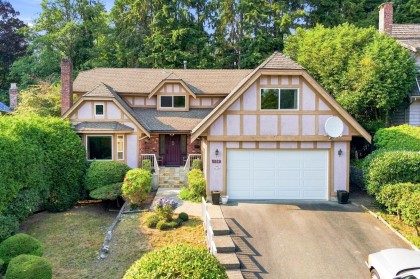Photo 1 at 5519 Cliffridge Place, Canyon Heights NV, North Vancouver