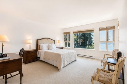 Photo 17 at 2462 Shadbolt Lane, Panorama Village, West Vancouver