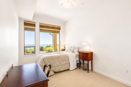 Photo 22 at 2462 Shadbolt Lane, Panorama Village, West Vancouver