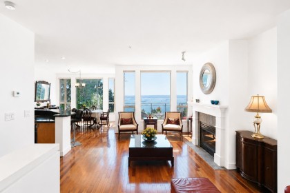 Photo 5 at 2462 Shadbolt Lane, Panorama Village, West Vancouver