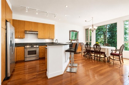 Photo 14 at 2462 Shadbolt Lane, Panorama Village, West Vancouver