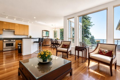 Photo 8 at 2462 Shadbolt Lane, Panorama Village, West Vancouver