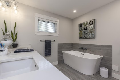 Photo 15 at 842 W 20th Street, Mosquito Creek, North Vancouver