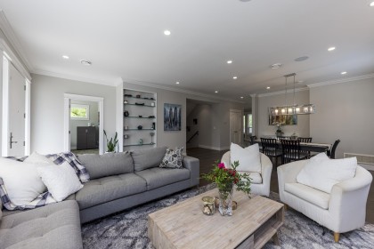 Photo 4 at 842 W 20th Street, Mosquito Creek, North Vancouver