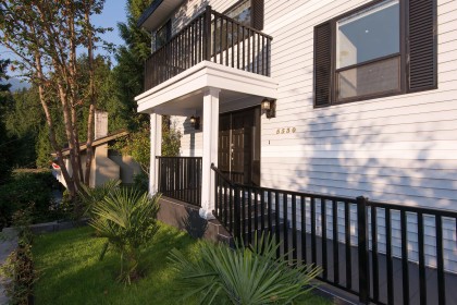 Photo 2 at 5530 Greenleaf Road, Eagle Harbour, West Vancouver