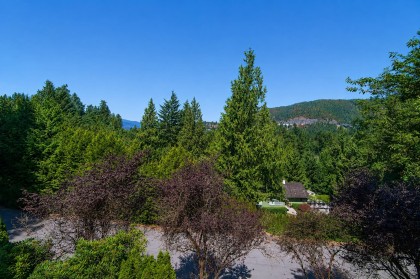 Photo 26 at 5530 Greenleaf Road, Eagle Harbour, West Vancouver