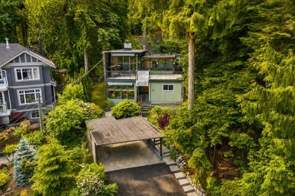 Photo 2 at 550 Ventura Crescent, Upper Delbrook, North Vancouver