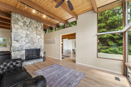 Photo 13 at 550 Ventura Crescent, Upper Delbrook, North Vancouver