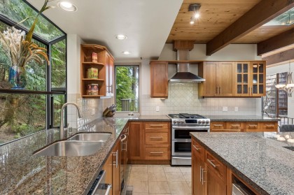 Photo 22 at 550 Ventura Crescent, Upper Delbrook, North Vancouver