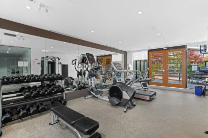 Photo 26 at 402 - 3220 Connaught Crescent, Edgemont, North Vancouver