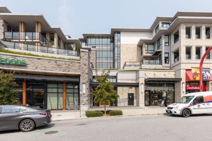 Photo 36 at 402 - 3220 Connaught Crescent, Edgemont, North Vancouver