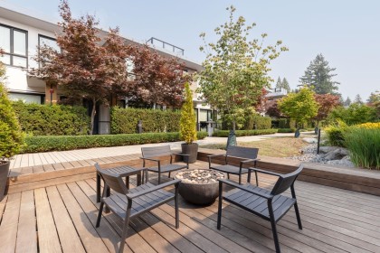Photo 30 at 402 - 3220 Connaught Crescent, Edgemont, North Vancouver
