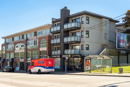 Photo 30 at 302 - 3788 W 10th Avenue, Point Grey, Vancouver West