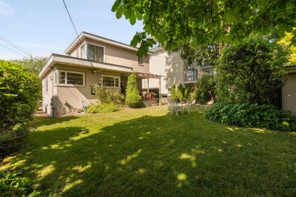 Photo 5 at 696 W 27th Avenue, Cambie, Vancouver West