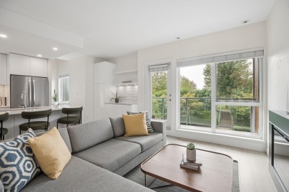 Photo 6 at 16 - 3596 Salal Drive, Roche Point, North Vancouver