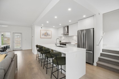 Photo 9 at 16 - 3596 Salal Drive, Roche Point, North Vancouver