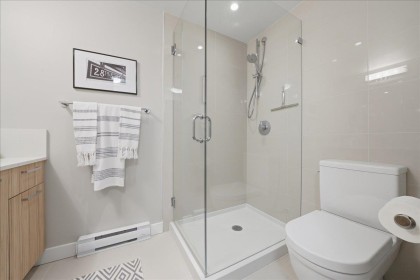 Photo 24 at 207 - 1061 Marine Drive, Norgate, North Vancouver