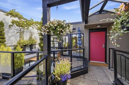 Photo 2 at 401 - 3673 W 11th Avenue, Kitsilano, Vancouver West