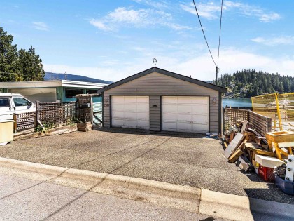 Photo 16 at 2558 Panorama Drive, Deep Cove, North Vancouver