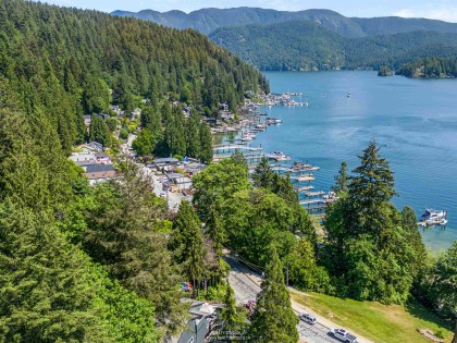 Photo 10 at 2558 Panorama Drive, Deep Cove, North Vancouver
