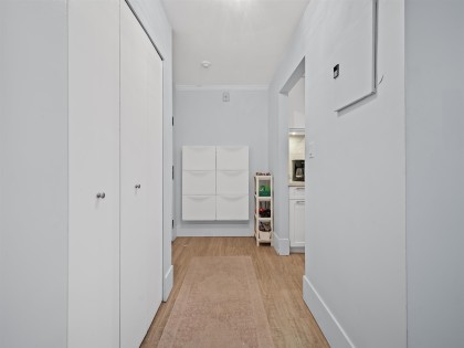 Photo 3 at 210 - 141 W 13th Street, Central Lonsdale, North Vancouver