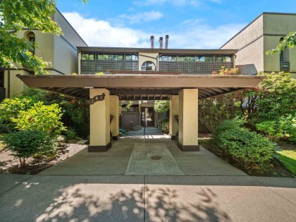 Photo 1 at 210 - 141 W 13th Street, Central Lonsdale, North Vancouver