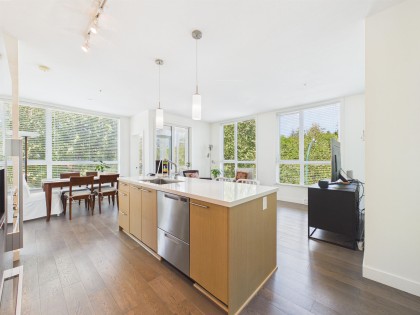 Photo 13 at 202 - 5325 West Boulevard, Kerrisdale, Vancouver West