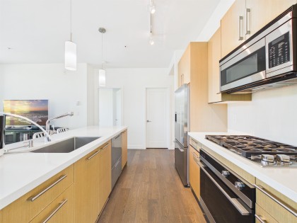 Photo 17 at 202 - 5325 West Boulevard, Kerrisdale, Vancouver West