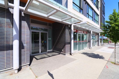 Photo 3 at 202 - 5325 West Boulevard, Kerrisdale, Vancouver West