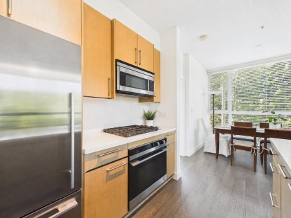 Photo 15 at 202 - 5325 West Boulevard, Kerrisdale, Vancouver West