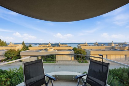 Photo 28 at 2343 Folkestone Way, Panorama Village, West Vancouver