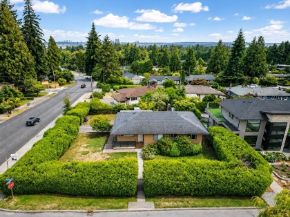 Photo 37 at 799 Donegal Place, Delbrook, North Vancouver