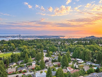 Photo 39 at 799 Donegal Place, Delbrook, North Vancouver