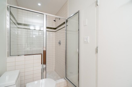 Photo 34 at 1 - 1425 W 11th Avenue, Fairview VW, Vancouver West