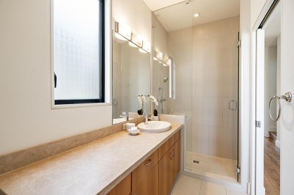 Photo 15 at 1 - 1425 W 11th Avenue, Fairview VW, Vancouver West
