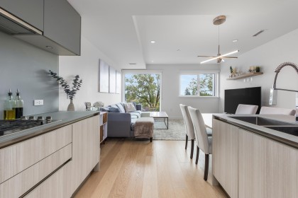 Photo 9 at 138 W Woodstock Avenue, Cambie, Vancouver West