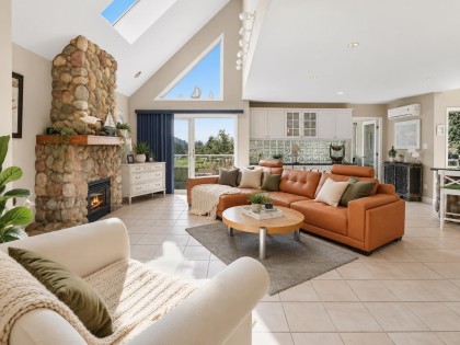 Photo 2 at 1128 Esplanade Avenue, Ambleside, West Vancouver