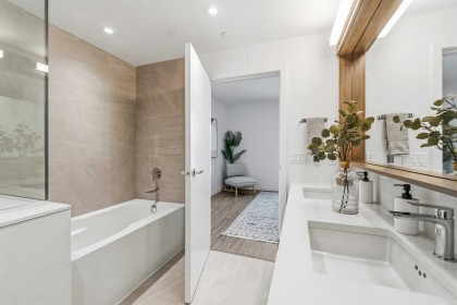 Photo 14 at TH 109 - 755 Harbourside Drive, Harbourside, North Vancouver