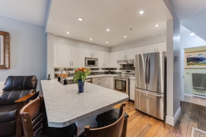 Photo 5 at 116 - 3600 Windcrest Drive, Roche Point, North Vancouver