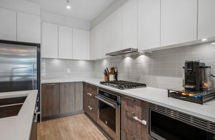 Photo 12 at 105 - 625 E 3rd Street, Lower Lonsdale, North Vancouver