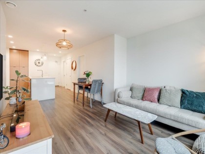 Photo 10 at 406 - 108 E 8th Street, Central Lonsdale, North Vancouver