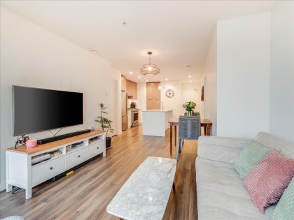 Photo 4 at 406 - 108 E 8th Street, Central Lonsdale, North Vancouver