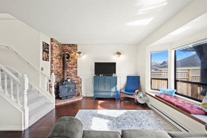 Photo 1 at 1554 W 65th Ave Avenue, S.W. Marine, Vancouver West